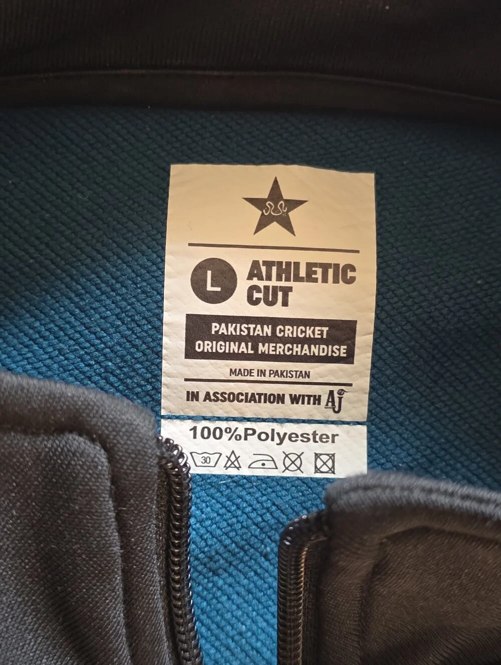 AJ Sports - Pakistan Cricket Team Track Jacket - Size L - Teal/Black